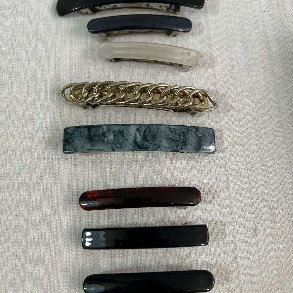 Lot of 8‎ vintage barrettes